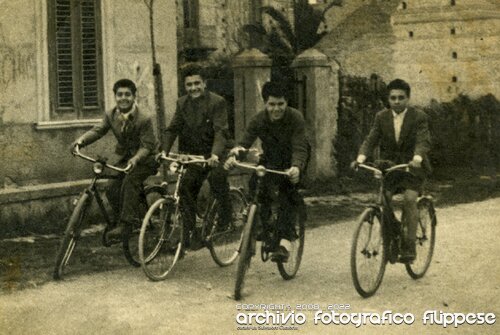 tutti-in-bicicletta-a